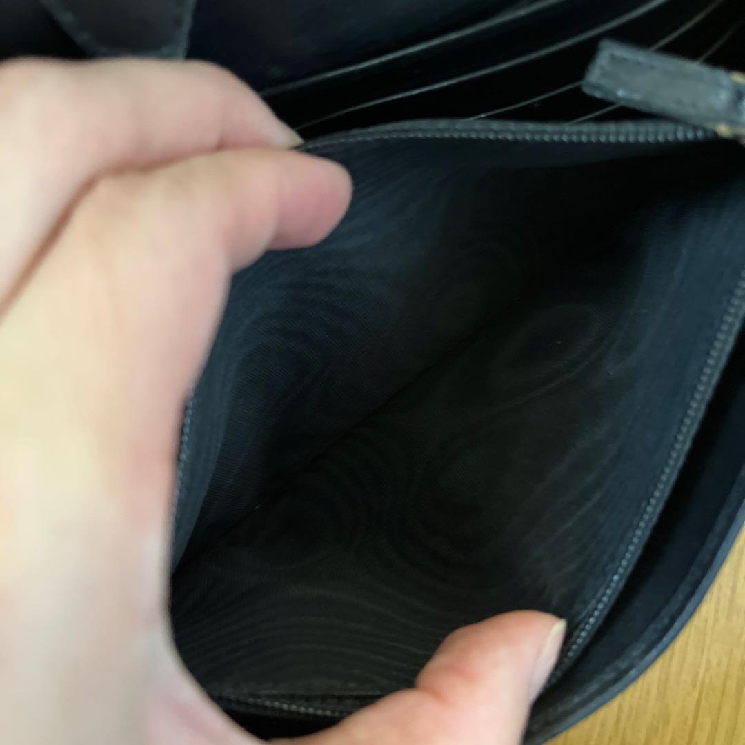 プラダ　ハラコ　長財布