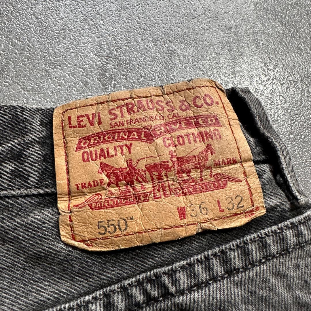 【W38 L30】00s usa black リーバイス 550 569型 W36 L32】00s levi's ブラック リーバイス 550 569型 - メルカリ