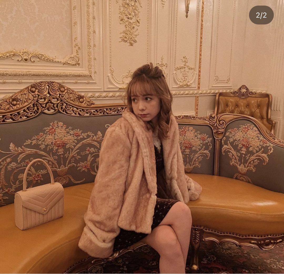 トリートラビットファーコート/treat ürself