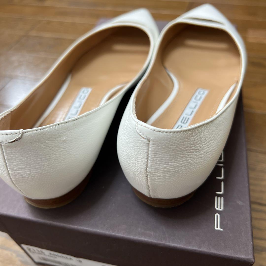 ik03023626 　PELLICO ホワイト カットアウトパンプス
