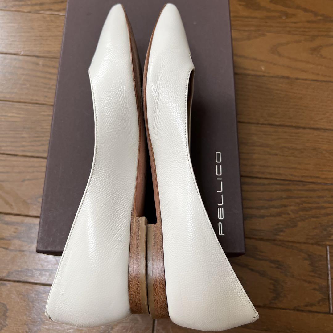 ik03023626 　PELLICO ホワイト カットアウトパンプス