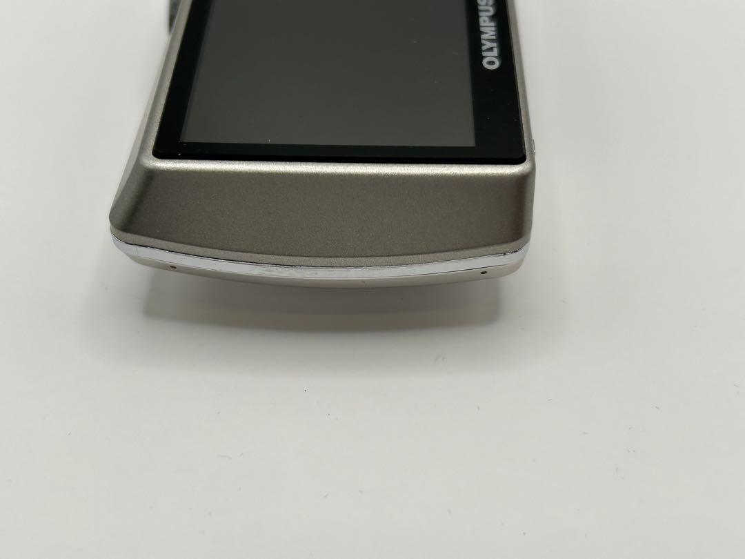 OLYMPUS μ750 7.1メガピクセル コンパクトデジタルカメラ