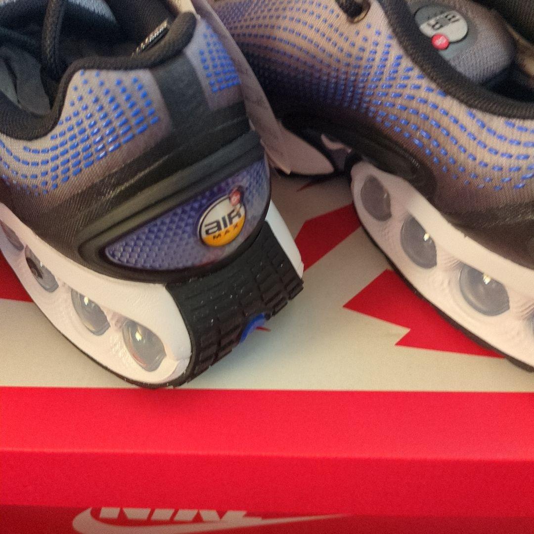 直販限定！NIKE エアマックス　DN カジュアルシューズ　27cm