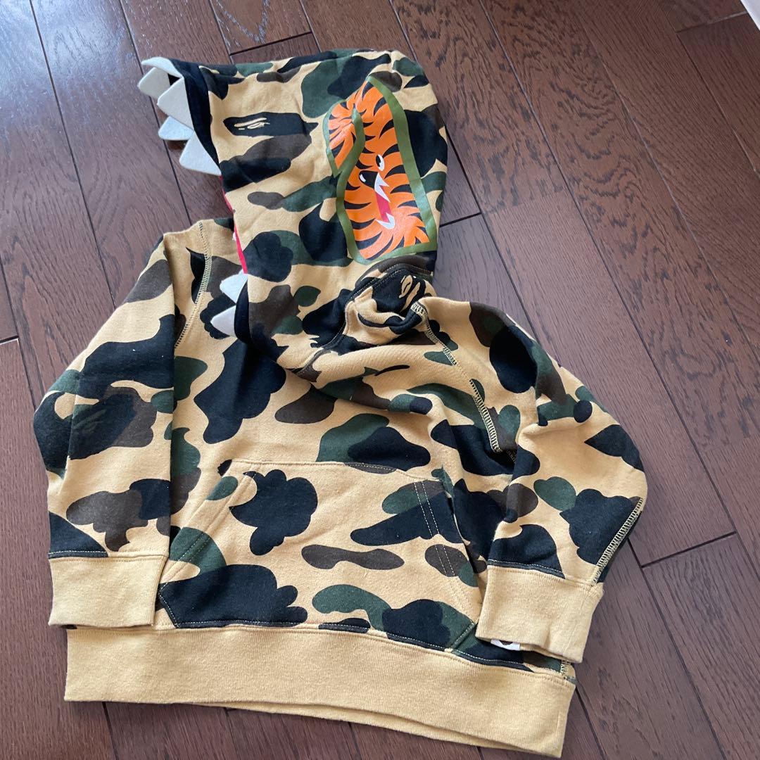 カモフラージュ パーカー WGMロゴ トラプリント