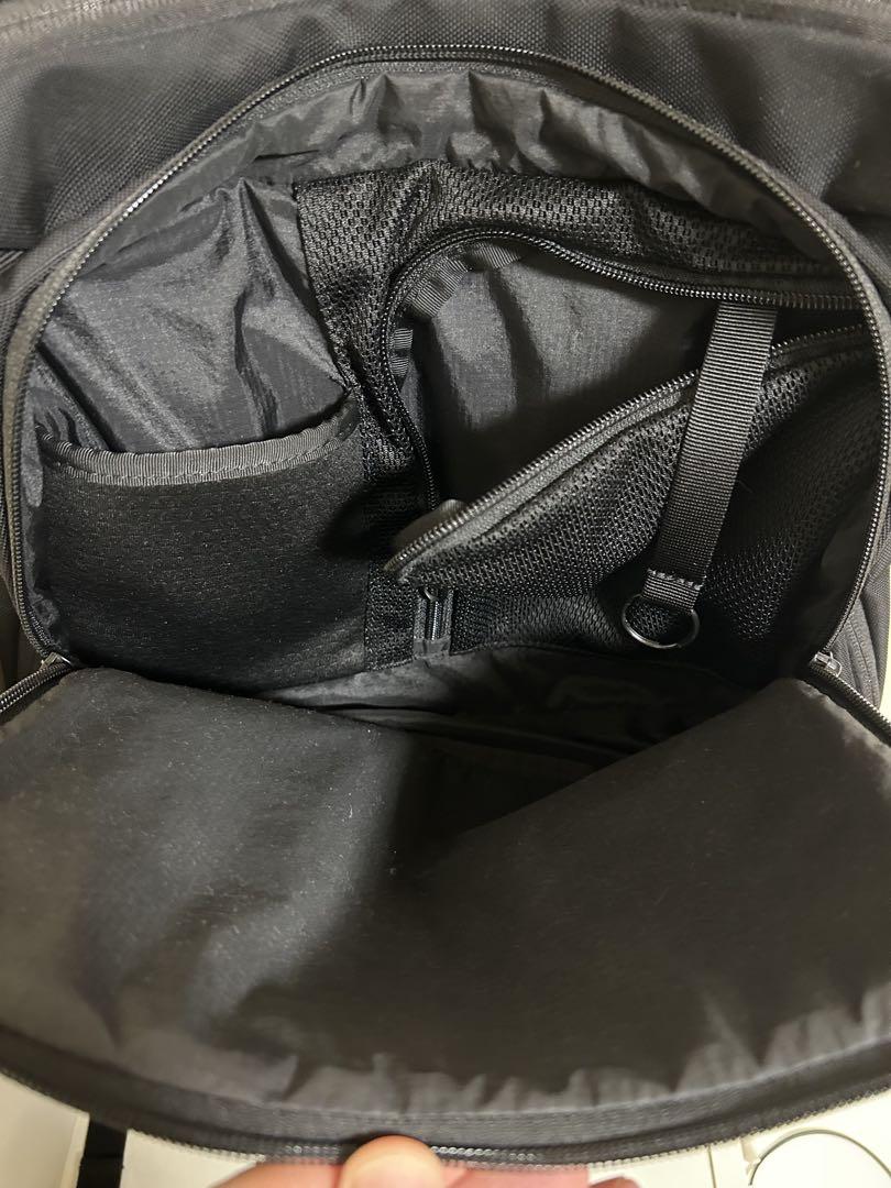 【美品】THE NORTH FACE シャトルデイパック　NM82054