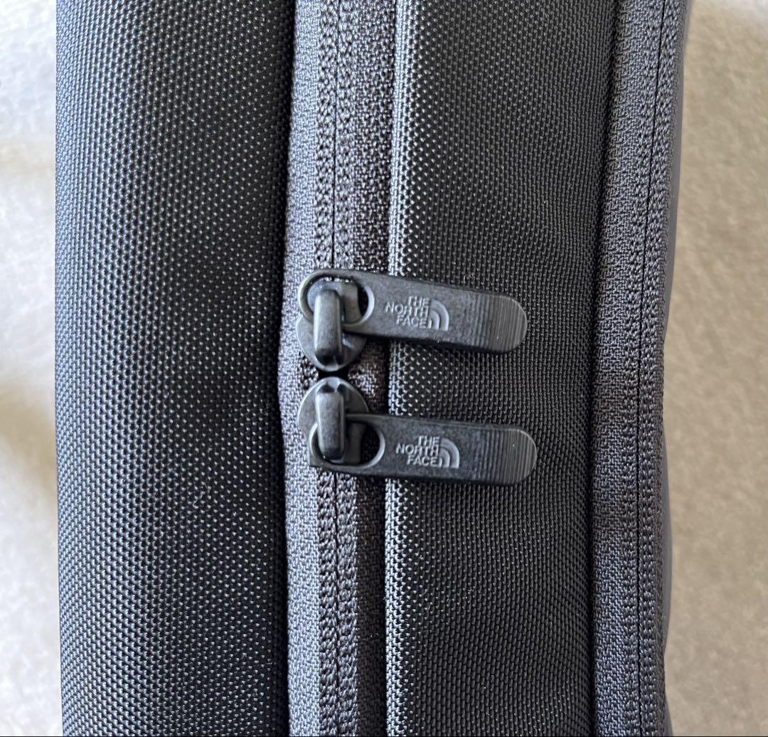 【美品】THE NORTH FACE ボディバッグ　バサルトランバー