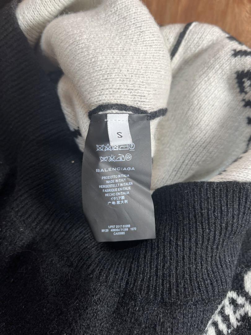 BALENCIAGA