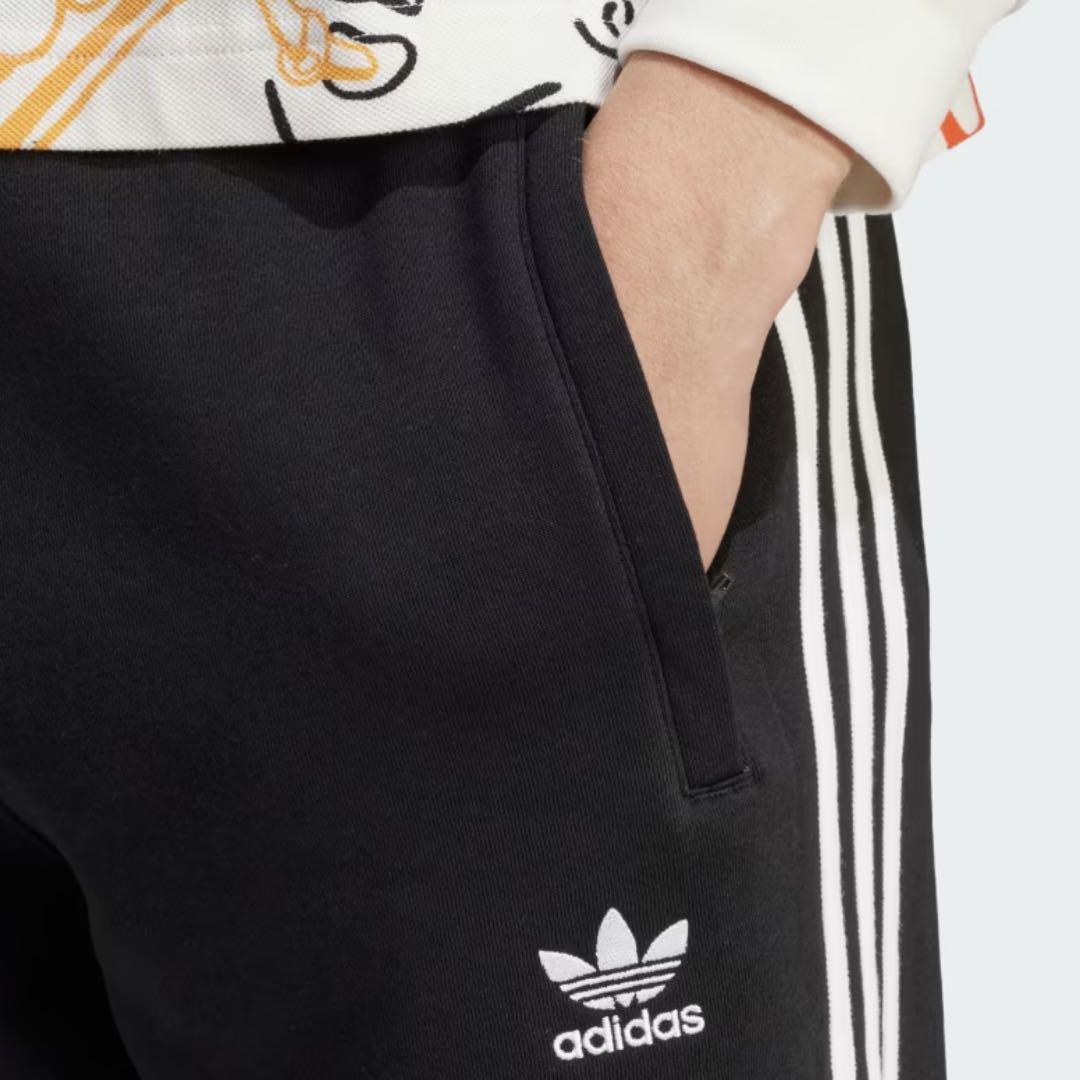 adidas ブラック ワイドパンツ 3本ライン adidas ブラック ワイドパンツ 3本ライン