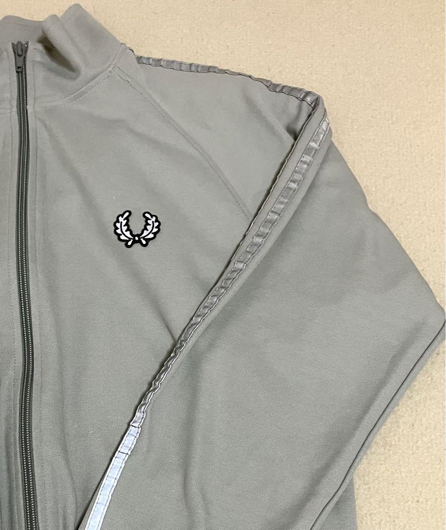 い*ね様 FREDPERRY(フレッドペリー) トラックジャケット　メンズ　M