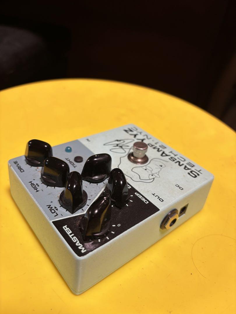 ベース sansamp  yyz