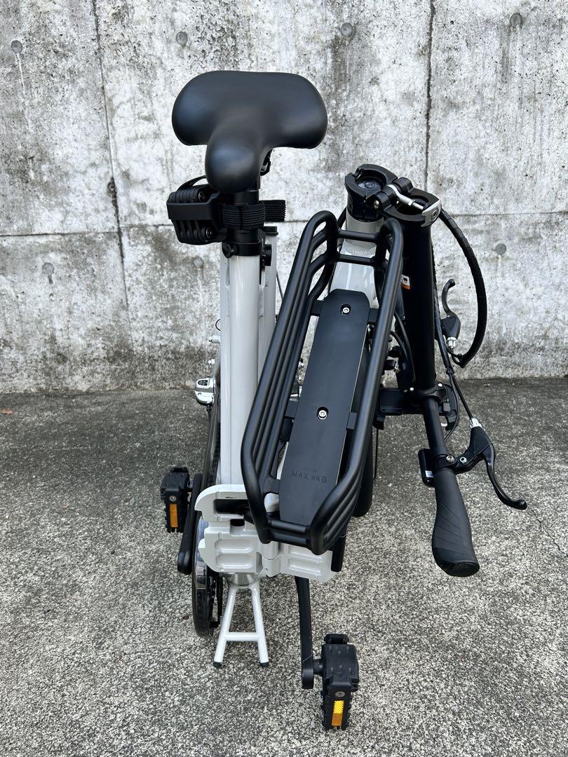 折りたたみ式電動アシスト自転車　BESV votani F3 ライトグレー