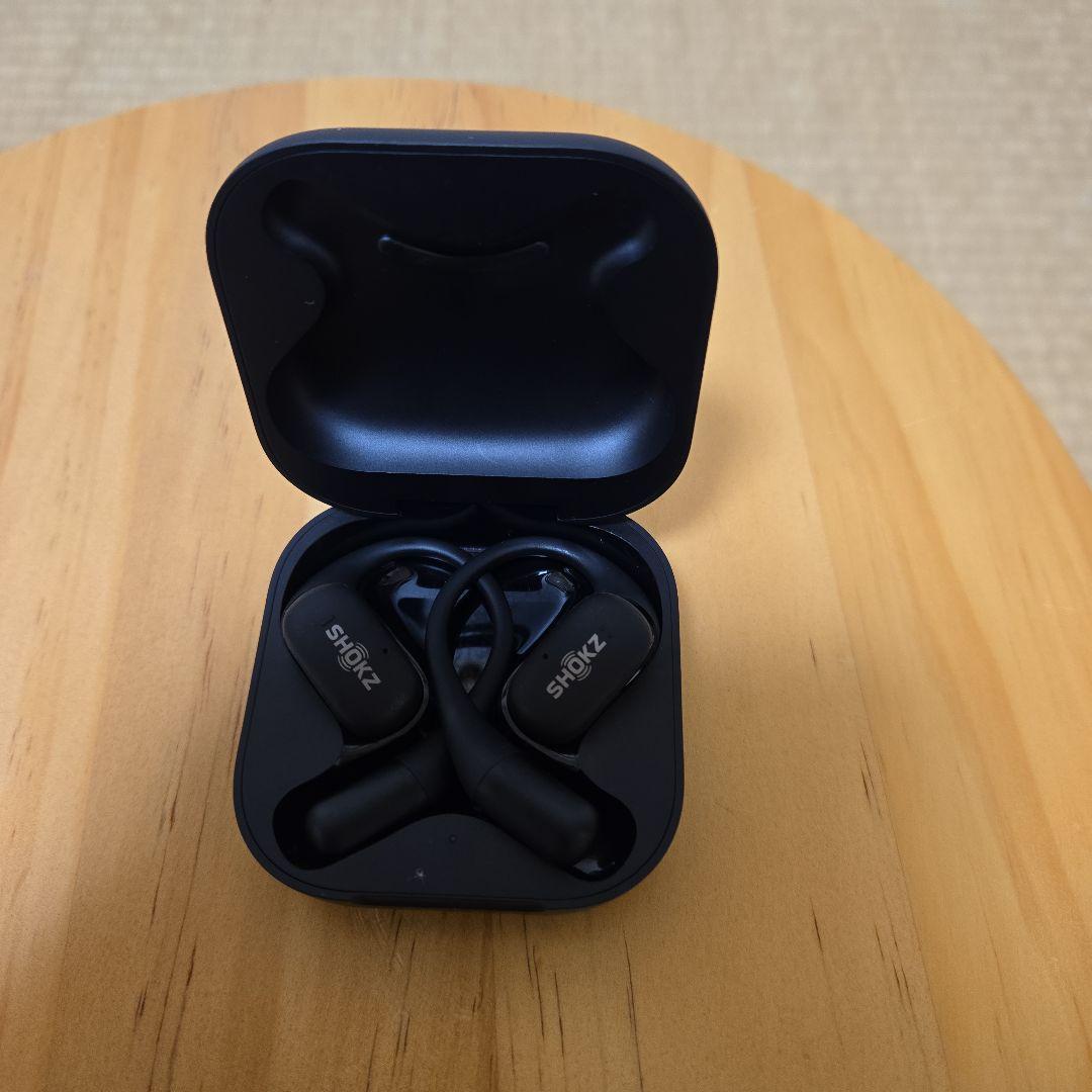 SHOKZ OPENFIT ワイヤレスイヤホン ブラック SHOKZ OPENFIT ワイヤレスイヤホン ブラック