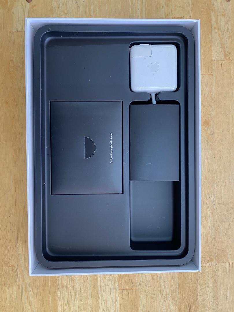 【中古】Apple MacBook Air 11インチ Early 2015