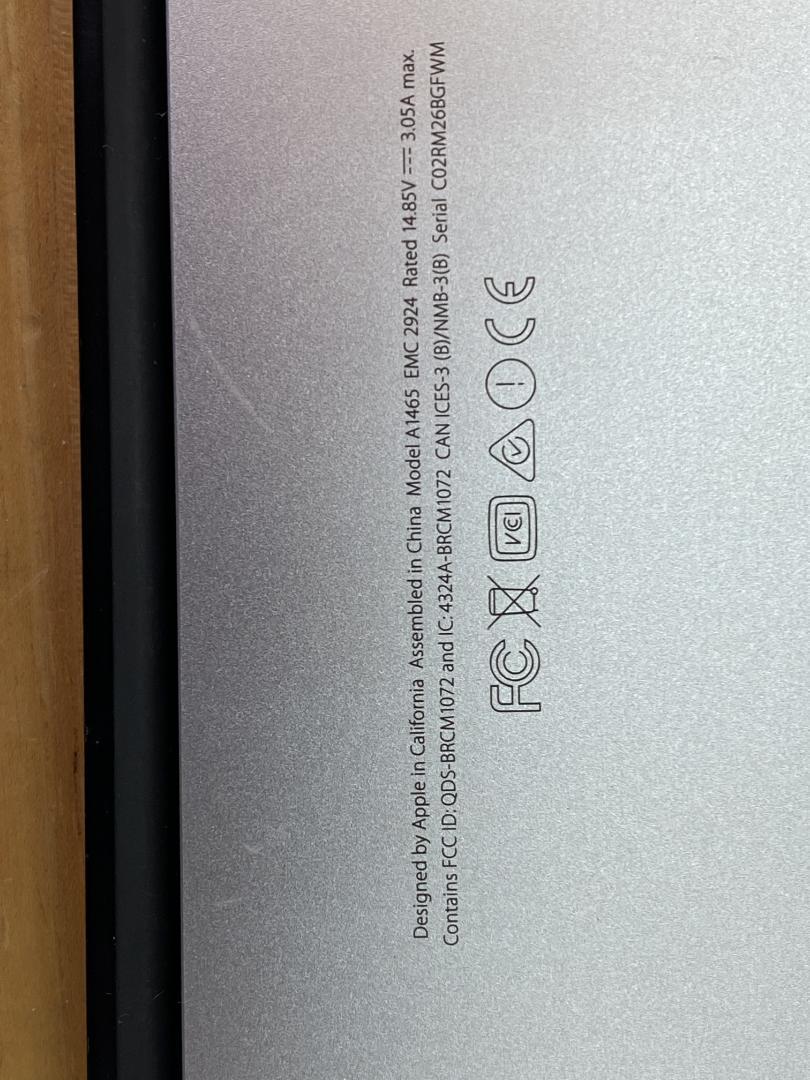 【中古】Apple MacBook Air 11インチ Early 2015