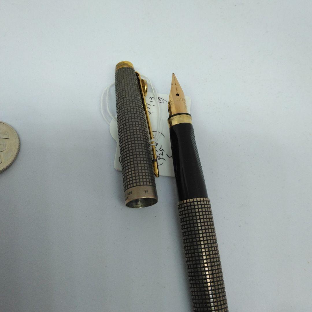 パーカーの万年筆です、