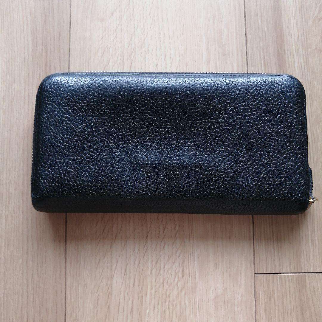 プラダ 長財布 黒 ファスナー 大容量 PRADA