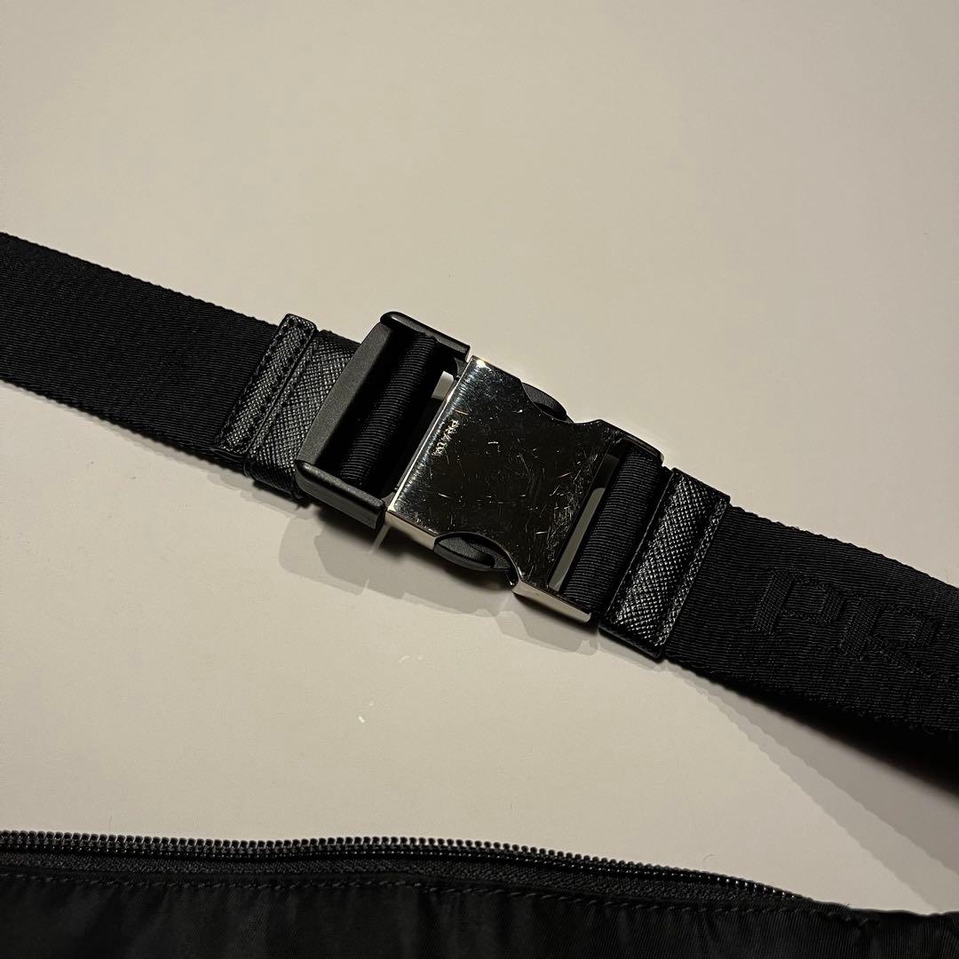 PRADA ナイロン ボディバッグ ブラック 2VL003 NERO