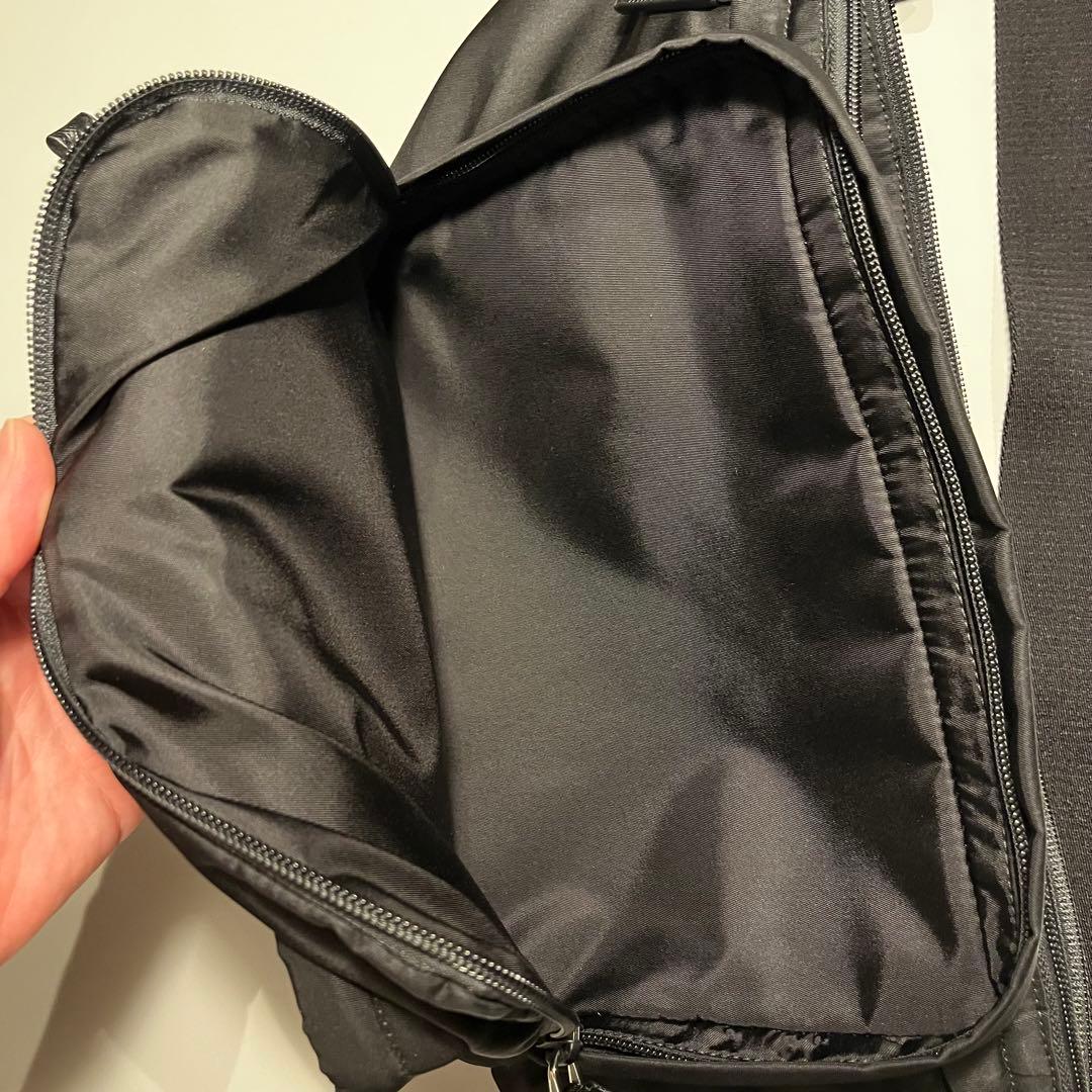 PRADA ナイロン ボディバッグ ブラック 2VL003 NERO