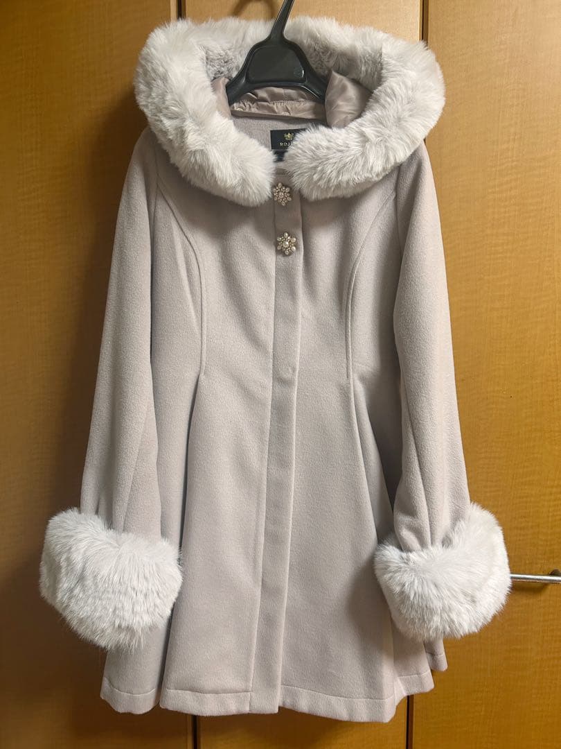 ROJITA ファー付きライトピンクコート