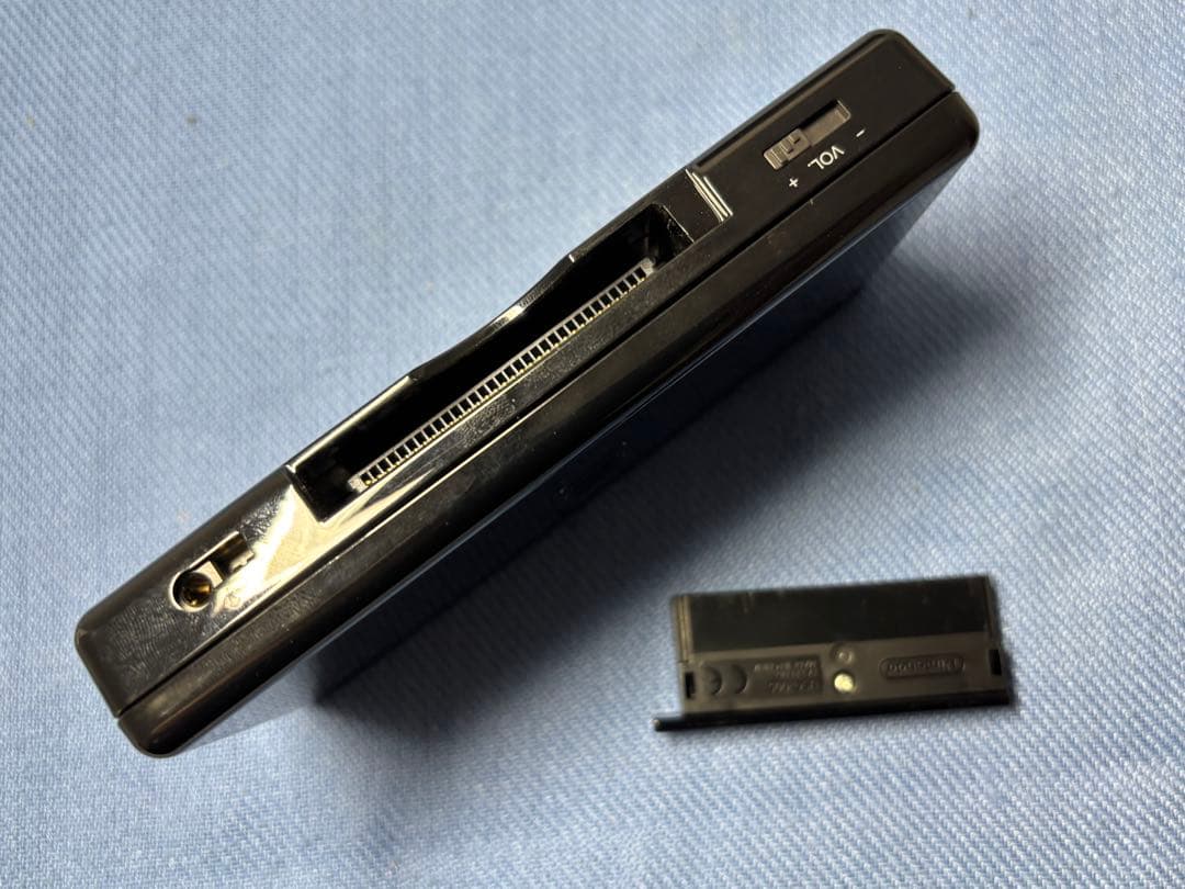 DSライト ブラック 完品目立った傷や汚れなし UP786_INFO