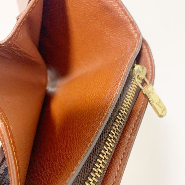 VUITTON モノグラム