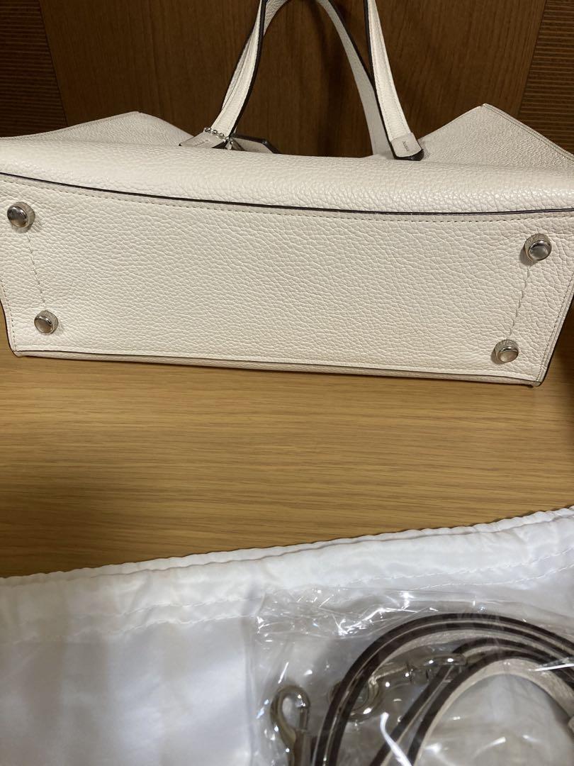 美品 新作コーチCOACHバッグ コーチショルダーバッグ(2way)