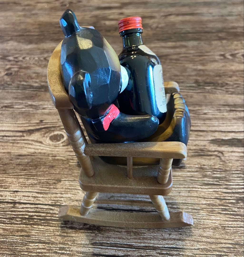 サントリーオールドウイスキー ボトル 50ml 用くまの置物 - メルカリ