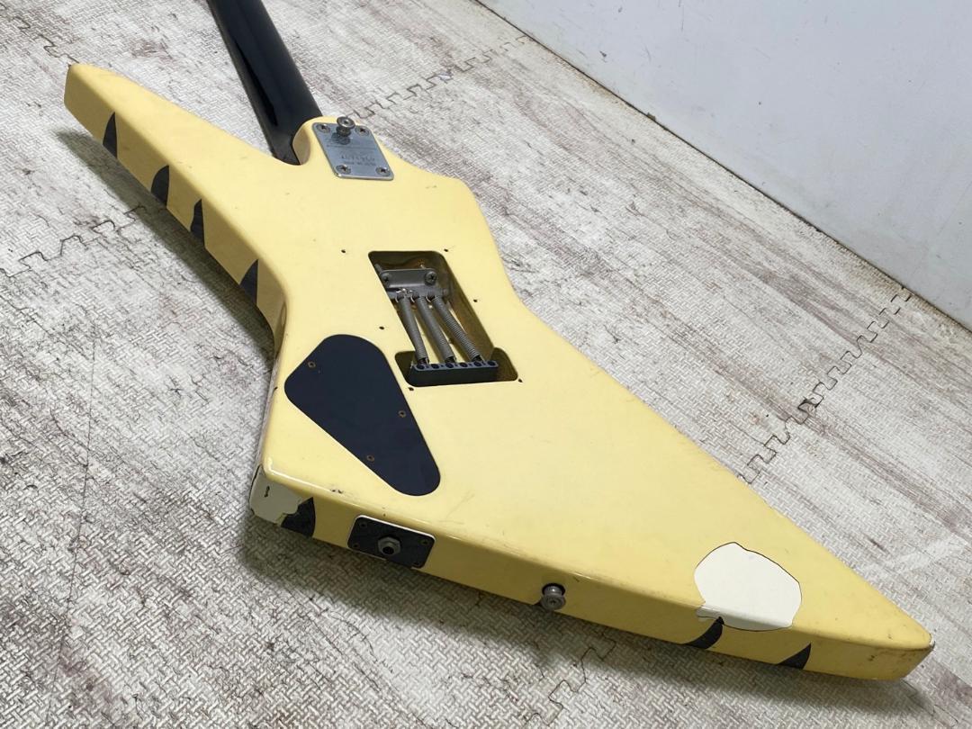 Aria Pro II ZZ Deluxe アリアプロ2 エクスプローラー？