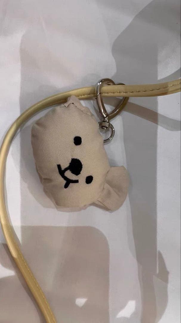 HAPPY PEACH クマの顔 キーホルダー