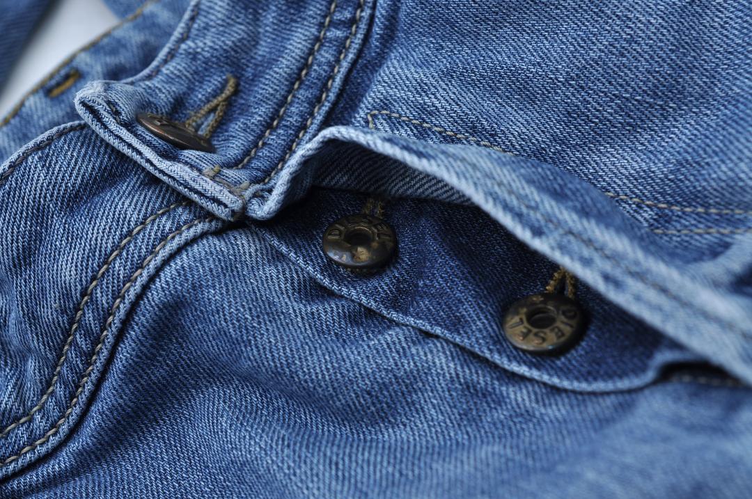 DIESEL ストレッチデニムパンツ WAYKEE-0842H TA2343