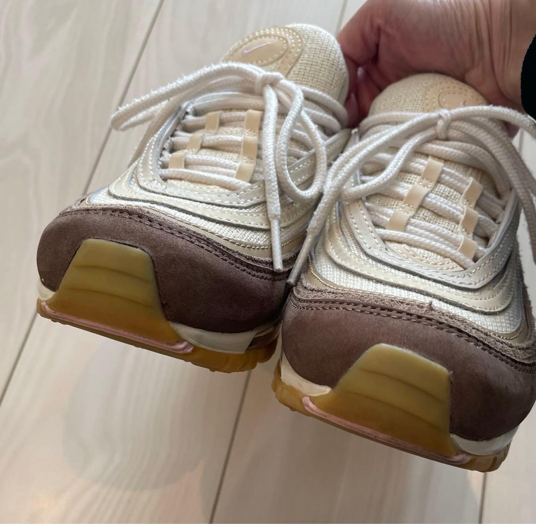 ローボード NIKEナイキ エアマックス97 モスリン アンド ピンク フォーム