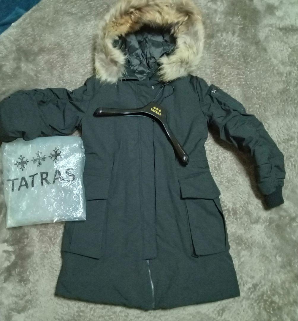 02。未使用　実寸大きい。タトラス　ダウン