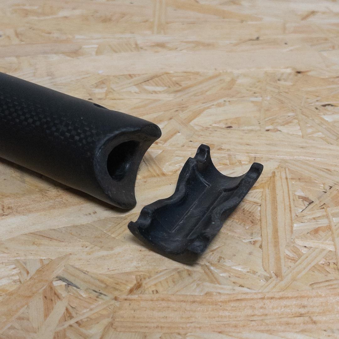 ダホン DAHON 用 シートポスト カーボン製 超軽量230g 33.9mm 【受注