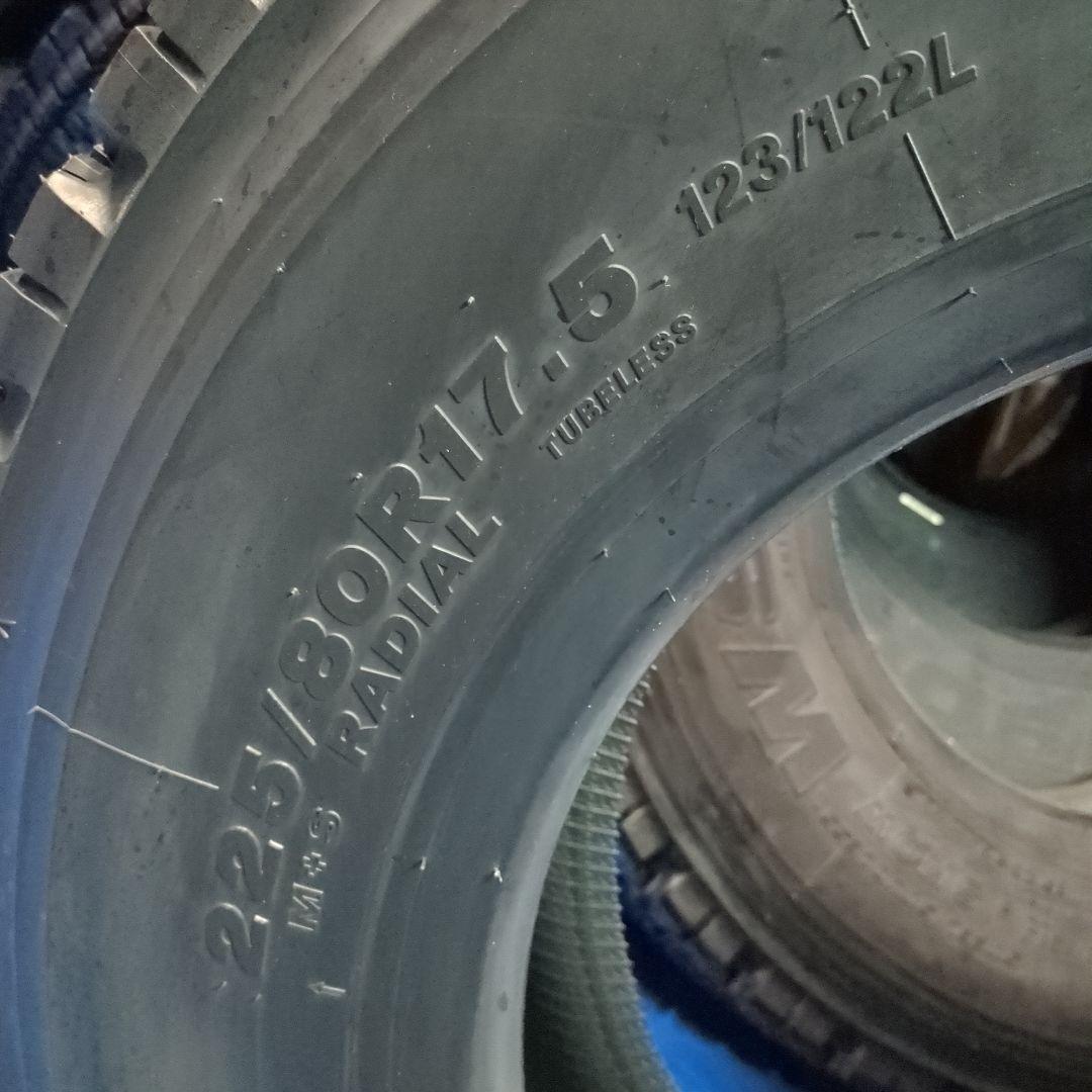 225/80R17.5 BRIDGESTONE W900 新品 1本 送料込み⑤ 画像3