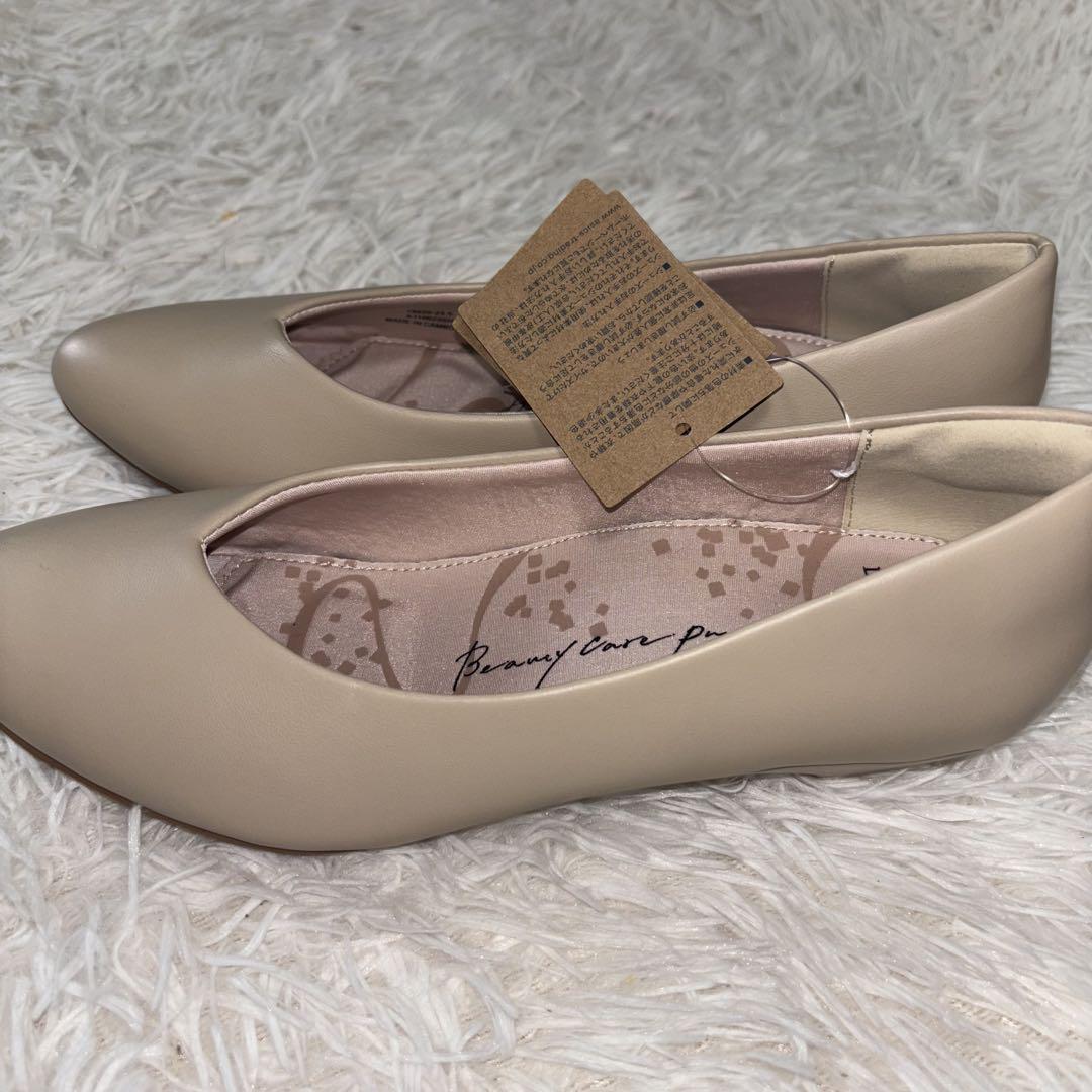 未使用　アシックス　パンプス ローヒール 定番 仕事 23.5 未使用 アシックス パンプス ローヒール 定番 仕事 23.5 - メルカリ