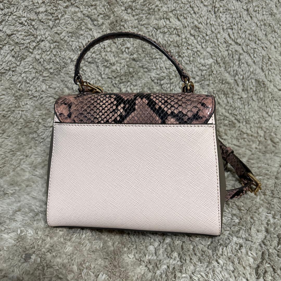 トリーバーチ 2WAYハンドバッグ ロビンソン ライトピンク グレージュ レザー トリーバーチ 2WAYハンドバッグ ロビンソン ライトピンク グレージュ レザー