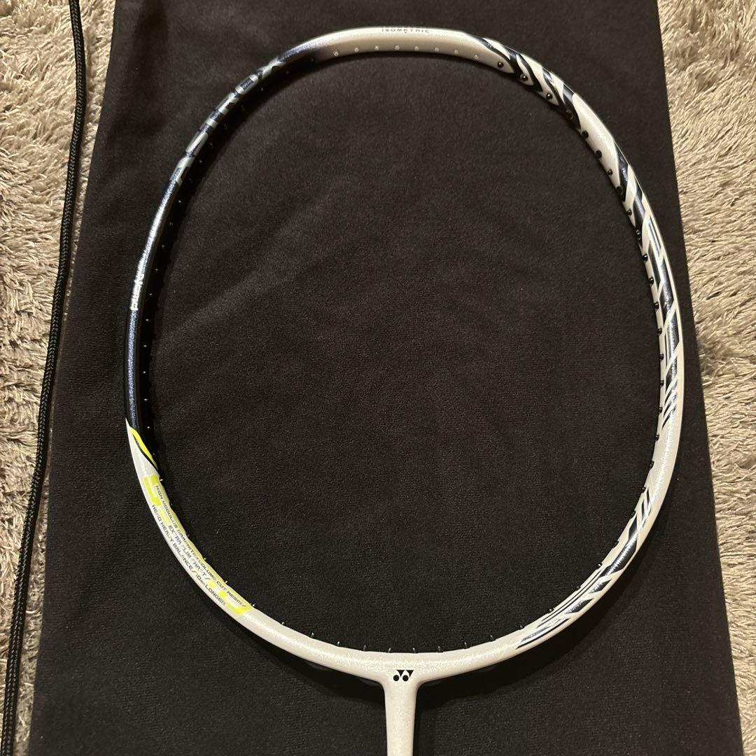 YONEX ASTROX 99 PRO 4U5 バドミントンラケット