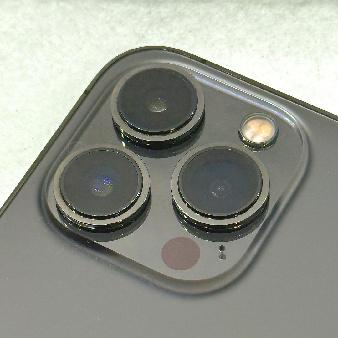 【美品・ケーブル付】iPhone 13 Pro 256GB グラファイト