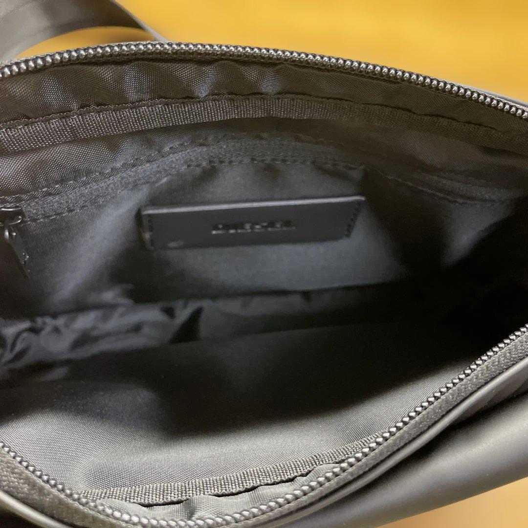 DIESEL ブラック ショルダーバッグ