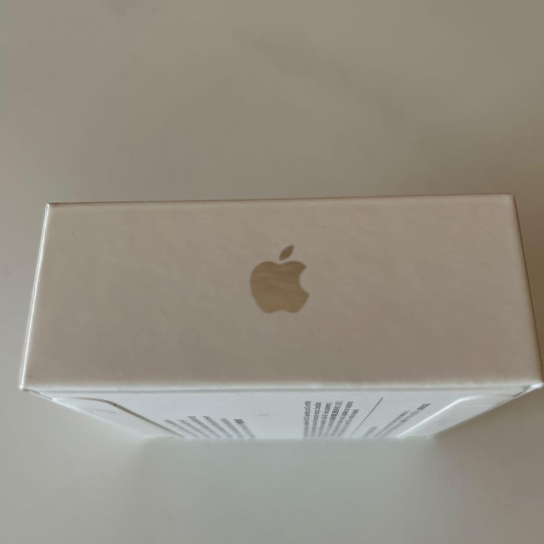 ☆新品未開封☆ AirPods 4 アクティブノイズキャンセリング機能付き