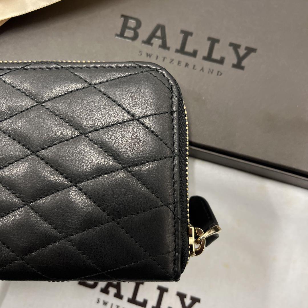 未使用保管品 BALLY バリー レザー キルティング ラウンド 長