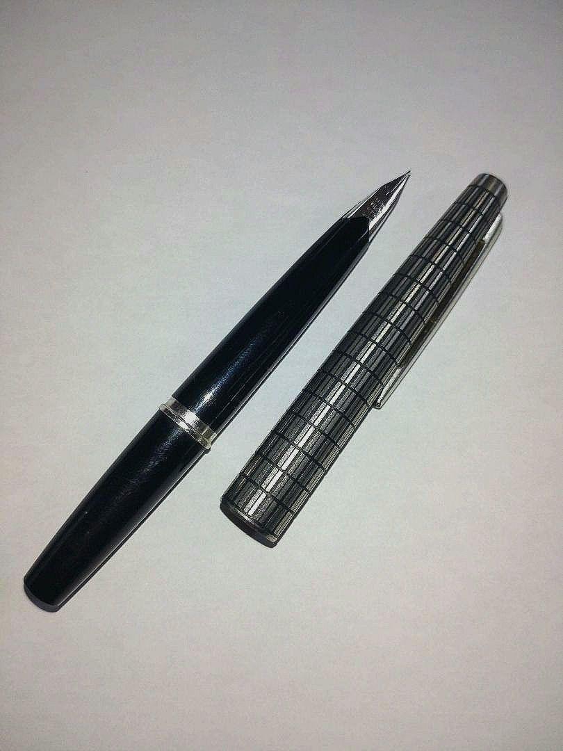 超格安一点 18金 蝕刻 格子 万年筆 Elite PILOT EF ヴィンテージ