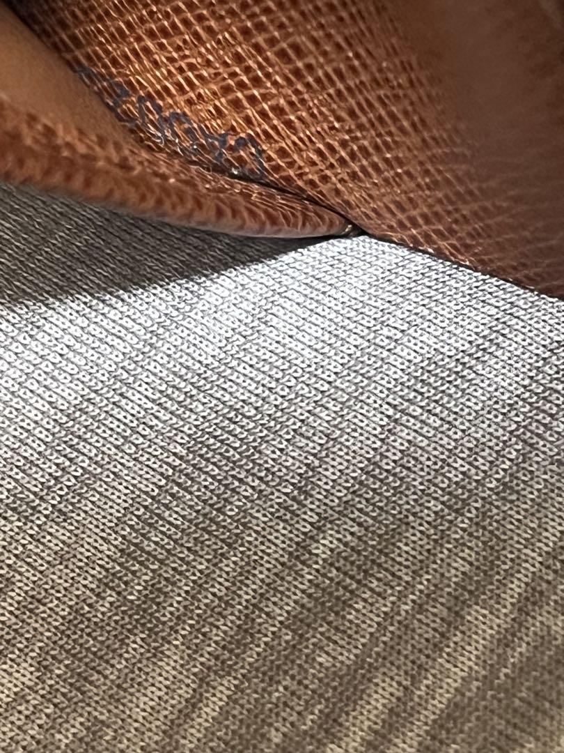VUITTON
