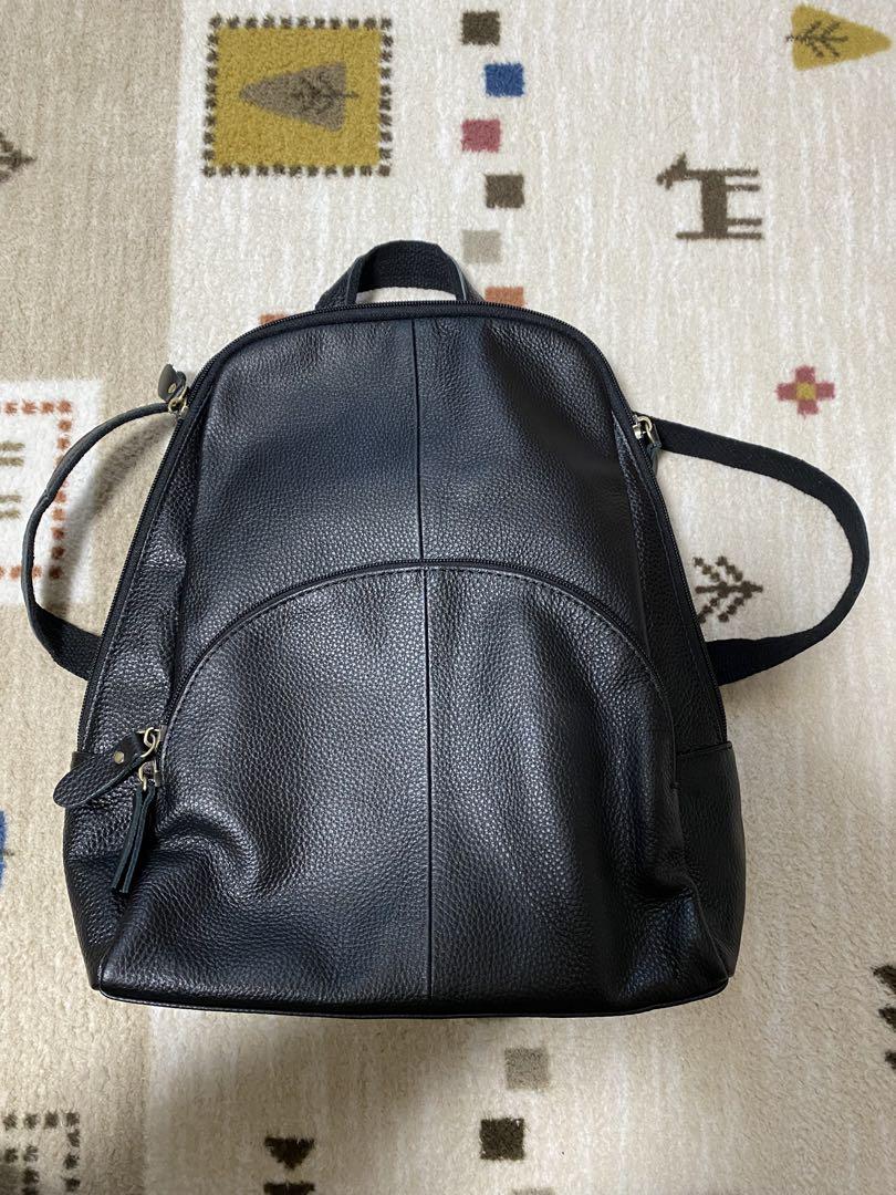 黒レザー バックパック 本革オンライン ショップ 安い