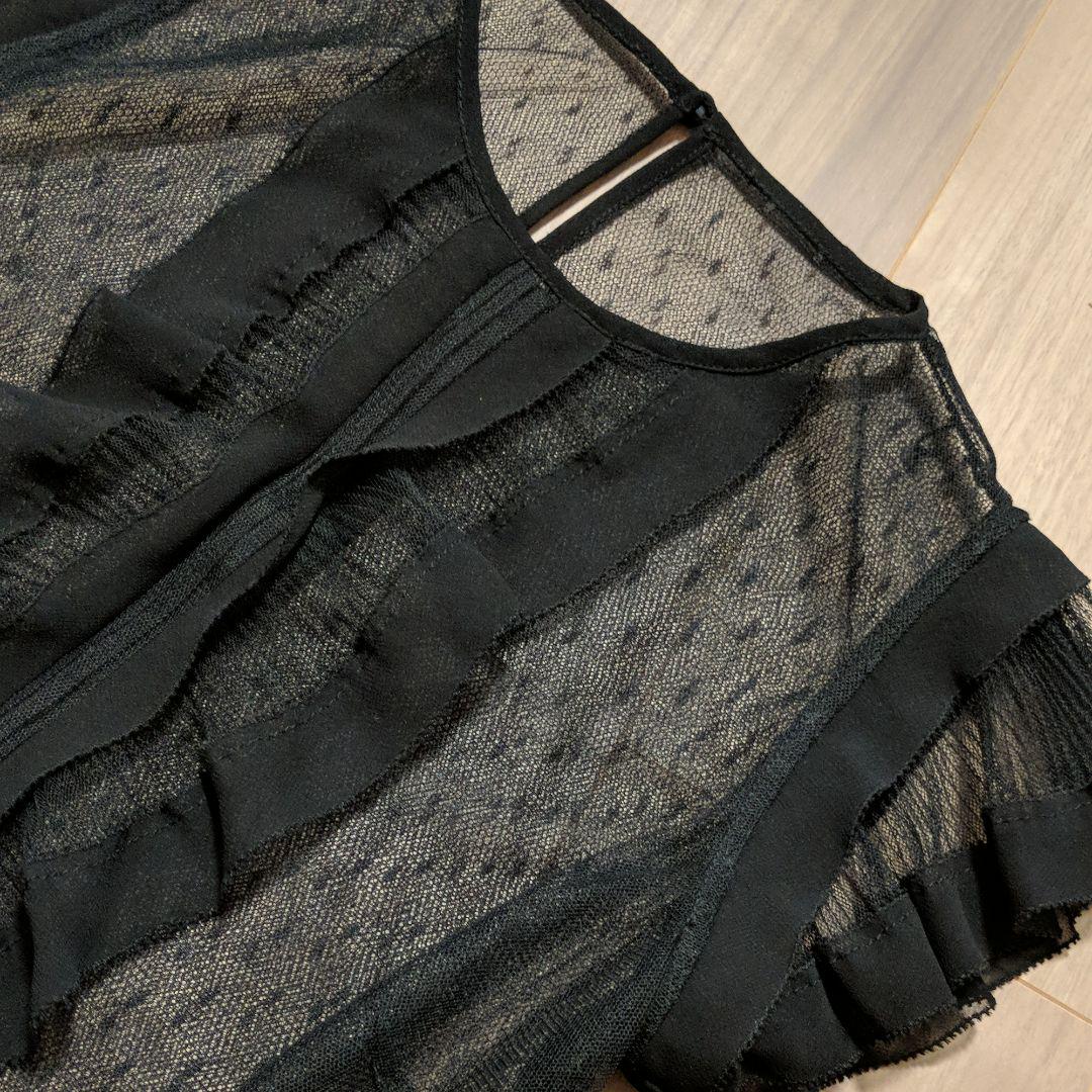 黒レース トップス