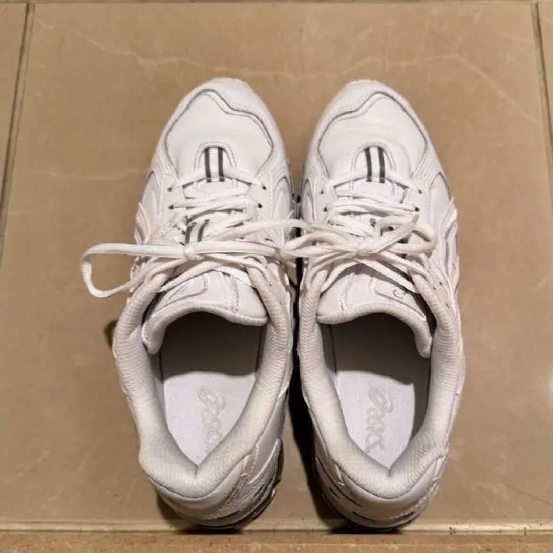 美品ASICS GEL-KAYANO 5 360 レザーホワイト 美品ASICS GEL-KAYANO 5 360 レザーホワイト