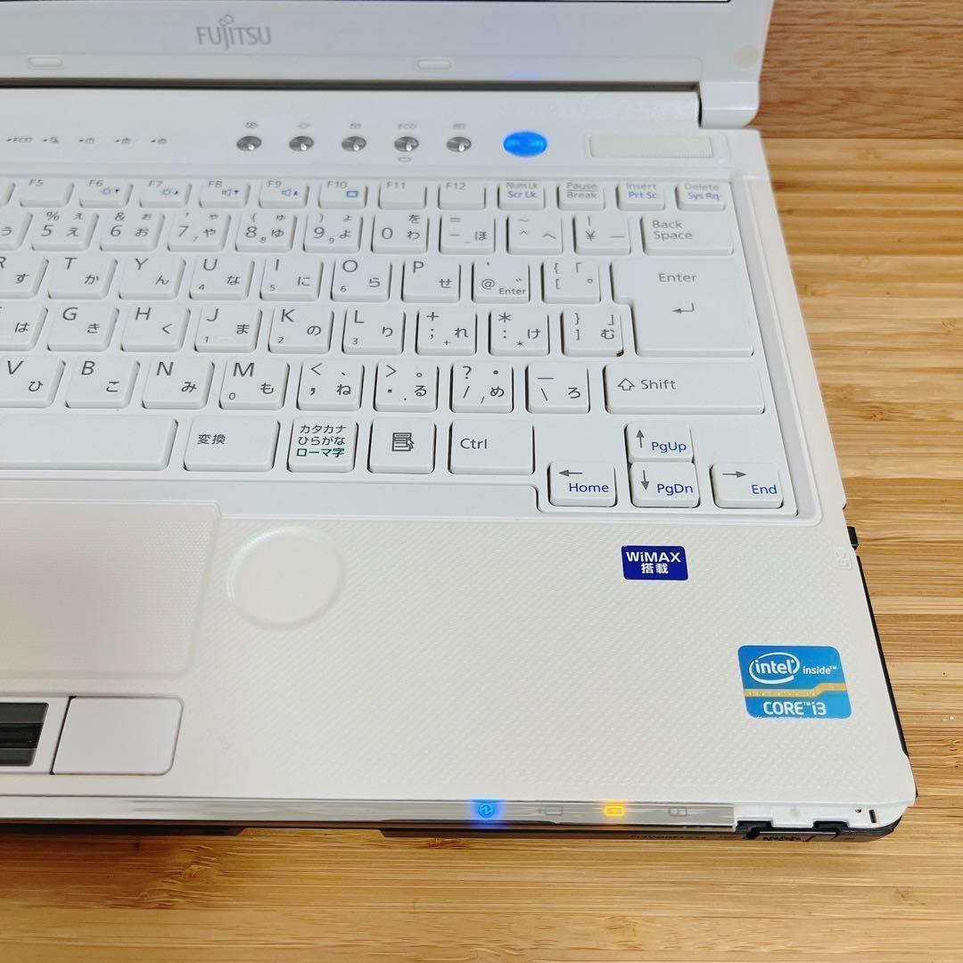 小型軽量‼️Windows11✨️サクサク動く白ノートパソコンSSDカメラ付き事務に 新品爆速SSD カメラ付きノートパソコン windows11 白 オフィス