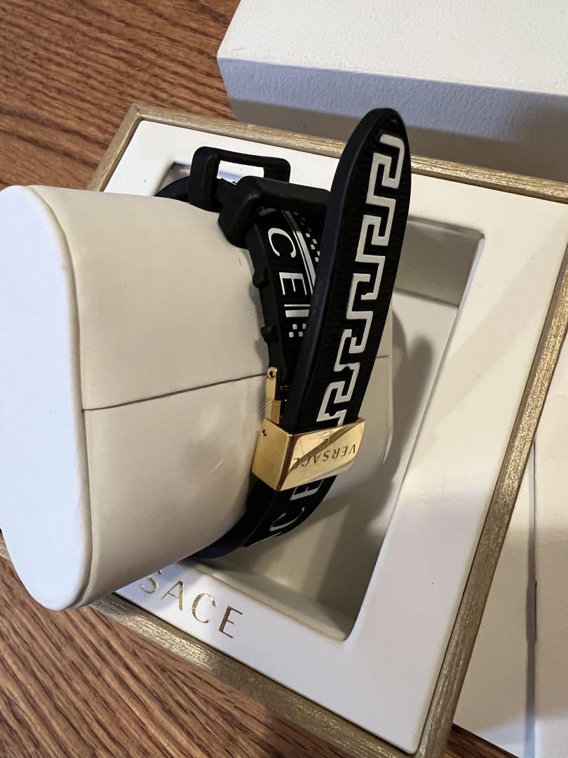 【美品】ヴェルサーチ✳︎VERSACE　腕時計　SPORTTECH　ゴールド