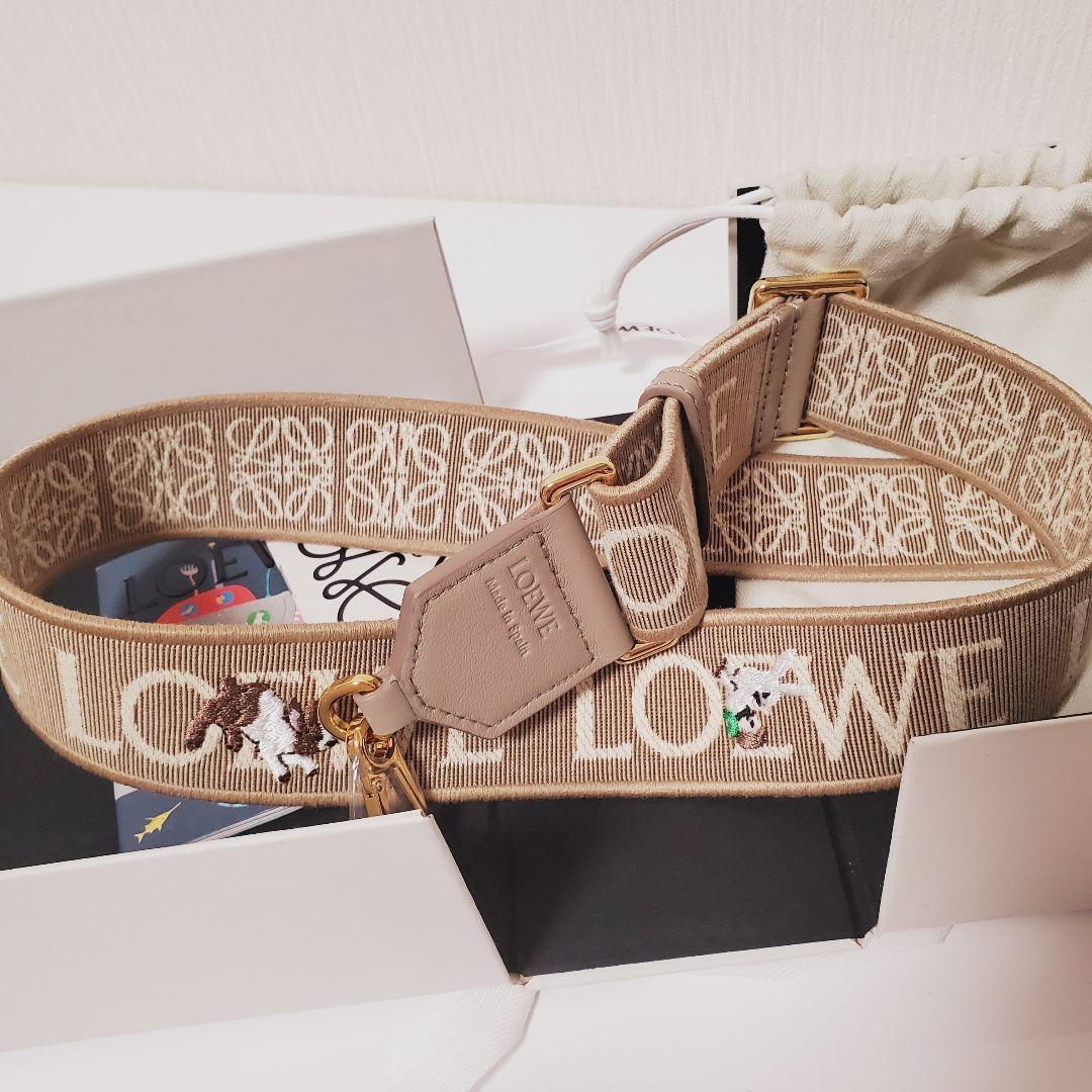 LOEWE うさぎ アマソナ23クロップド インナーバッグ付き LOEWE うさぎ アマソナ23クロップド インナーバッグ付き