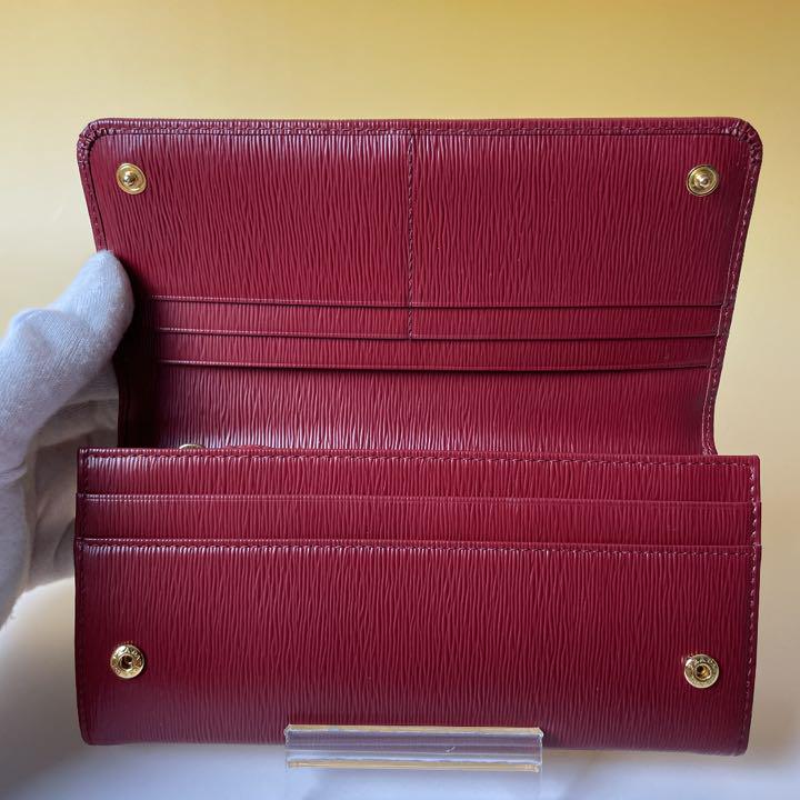 PRADA ムーブ RUBINO メタルロゴ プラダ Ph12V-m45143311533 新品 長財布 ヴィッテロ 人気定番